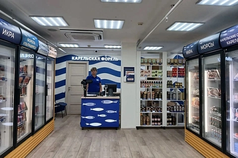 г. Санкт-Петербург, ТЦ "Максисопот", Железноводская улица, 68Б